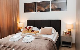 Maya's Flats&Resorts 105 - Przestronny Apartamen